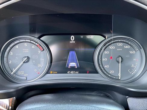 Used 2023 Cadillac XT4 Premium Luxury w/ Technology Package FWD image 22