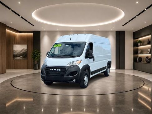 Used 2026 RAM ProMaster 2500 w/ Convenience Group FWD image 4