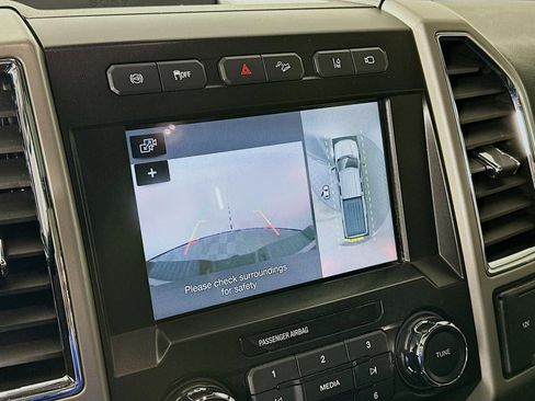 Used 2018 Ford F350 Lariat w/ Lariat Ultimate Package image 16