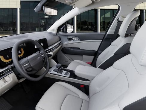 New 2026 Kia Sportage EX image 17