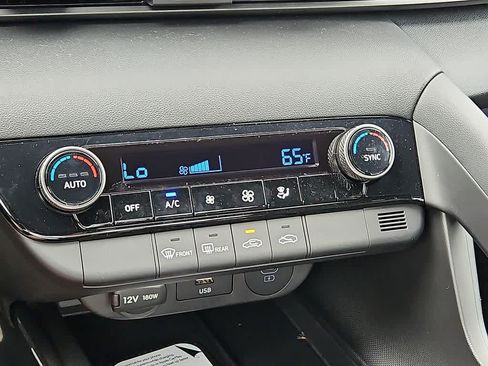 New 2026 Hyundai Elantra Sport FWD image 13