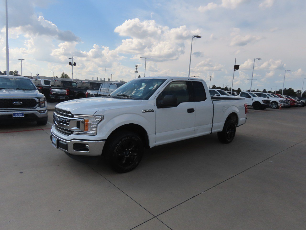 Used 2019 Ford F150 XLT RWD image 2