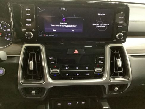Certified 2022 Kia Sorento X-Line EX image 19