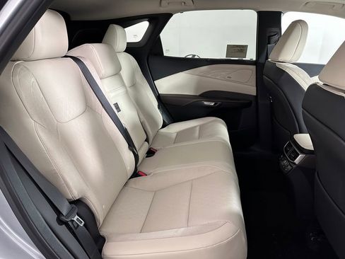 New 2026 Lexus RX 350 AWD image 18