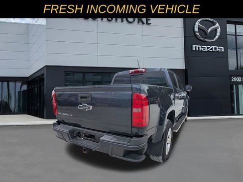Used 2018 Chevrolet Colorado Z71 w/ Centennial Edition AWD/4WD image 3