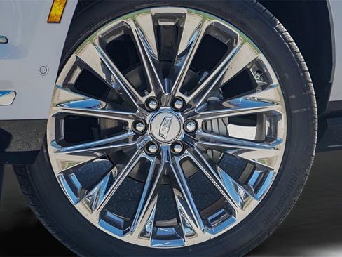 New 2026 Cadillac Escalade ESV Platinum Luxury image 2