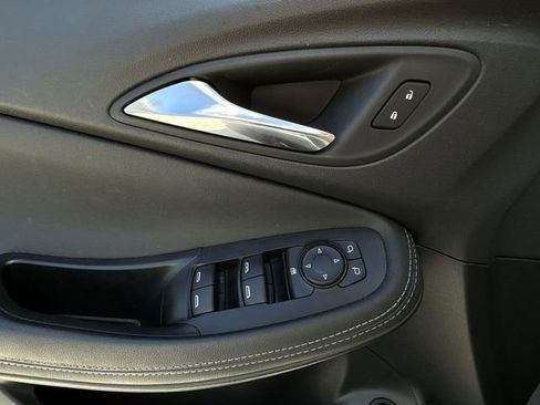 Used 2023 Buick Encore GX Select w/ Sport Touring Package image 21