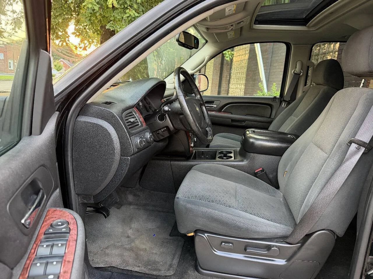 Used 2007 Chevrolet Tahoe LT AWD/4WD image 18