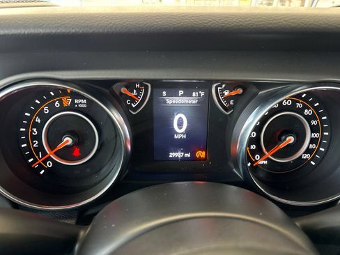 Used 2022 Jeep Gladiator Sport AWD/4WD image 28