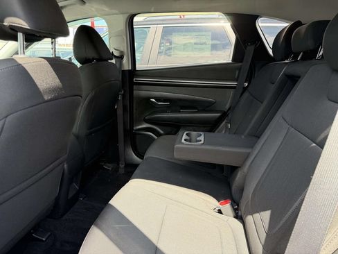 Certified 2023 Hyundai Tucson SE AWD/4WD image 12