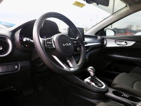 Used 2023 Kia Forte LXS FWD image 17