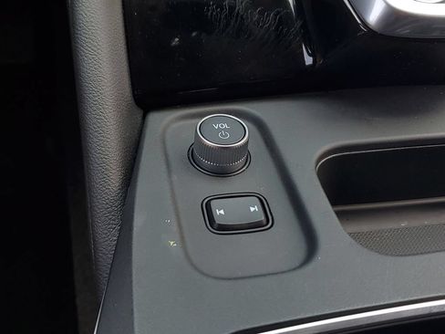 Certified 2025 Acura MDX FWD image 27