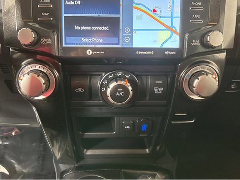 Used 2023 Toyota 4Runner TRD Off-Road image 30