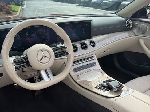 Used 2023 Mercedes-Benz E 450 4MATIC Cabriolet image 12