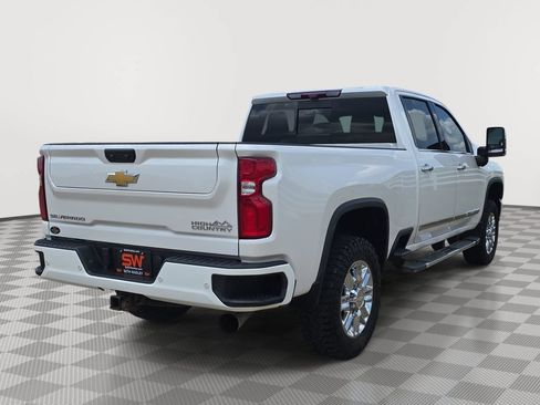 Used 2024 Chevrolet Silverado 2500 High Country w/ High Country Premium Package AWD/4WD image 7