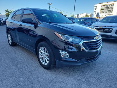 Used 2020 Chevrolet Equinox LS image 6