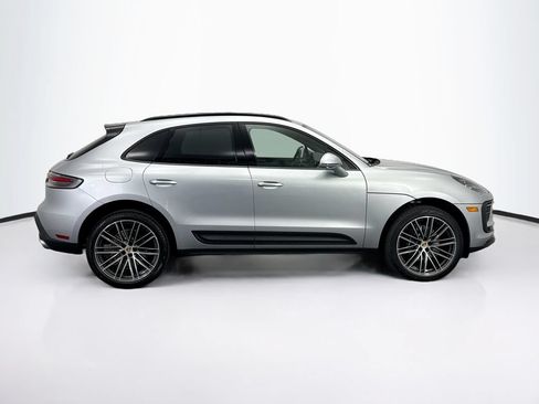 Used 2026 Porsche Macan AWD/4WD image 8