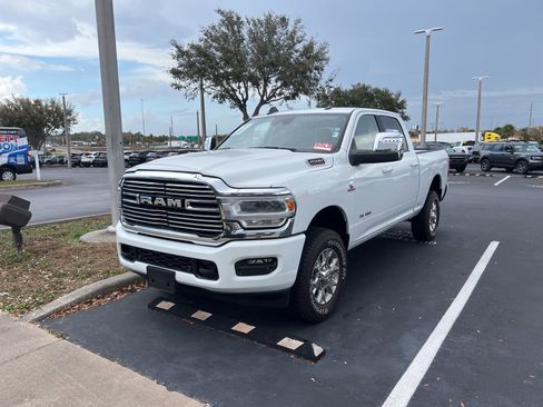 Used 2024 RAM 2500 Laramie w/ Safety Group image 11