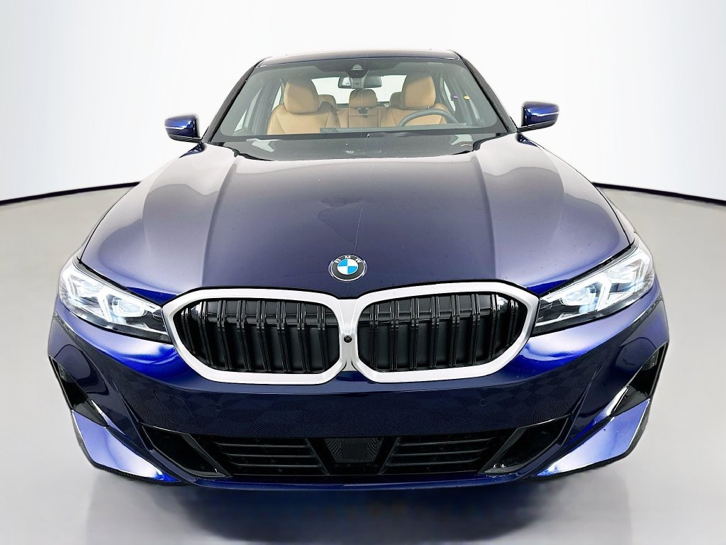 Used 2026 BMW 330i Sedan w/ Premium Package RWD image 2