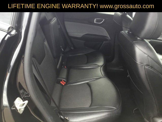 Used 2024 Jeep Compass Latitude AWD/4WD image 13