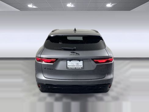 New 2023 Jaguar F-PACE S AWD/4WD image 8