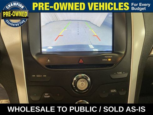 Used 2014 Ford Explorer XLT w/ Equipment Group 202A AWD/4WD image 15