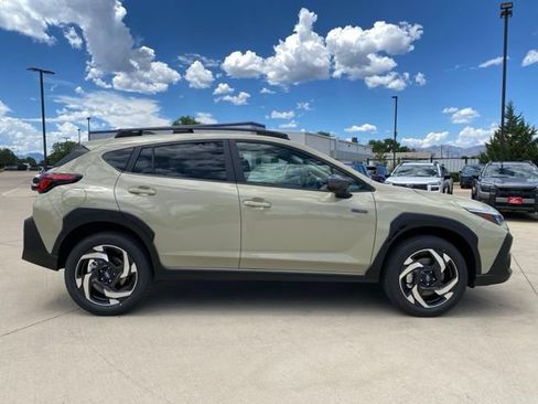 Used 2026 Subaru Crosstrek 2.5i Limited w/ Crosstrek Mirror Package AWD/4WD image 6