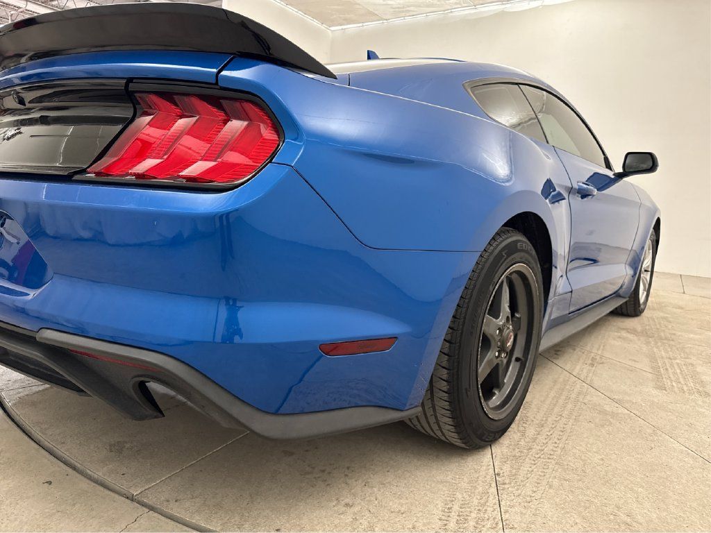 Used 2021 Ford Mustang Coupe RWD image 24