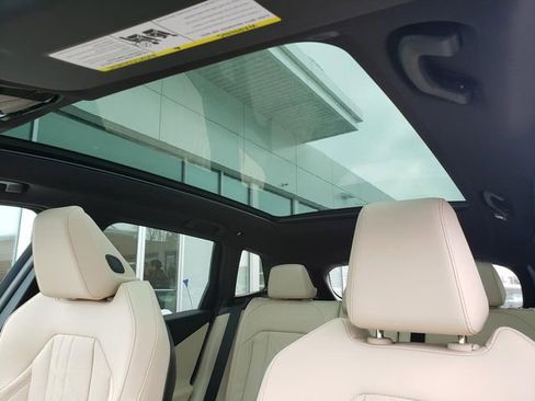 New 2026 BMW X3 xDrive30 w/ Premium Package image 12