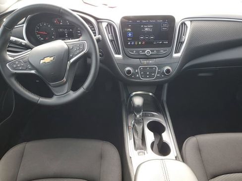 Used 2024 Chevrolet Malibu LT w/ Midnight Edition FWD image 10