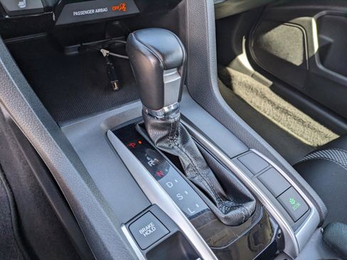 Used 2020 Honda Civic EX image 25