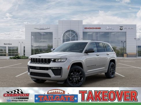 New 2026 Jeep Grand Cherokee Limited AWD/4WD image 1