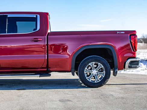 Used 2019 GMC Sierra 1500 SLE w/ SLE Value Package image 39