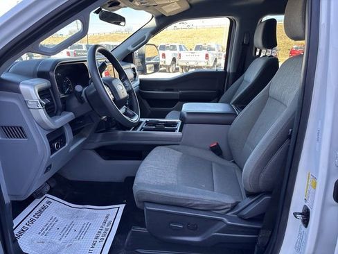 Used 2025 Ford F250 XLT w/ FX4 Off-Road Package image 15