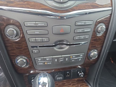Used 2019 Nissan Armada Platinum w/ Captain's Chairs Package RWD image 24
