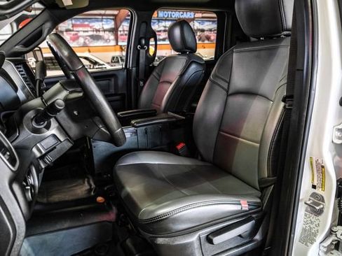 Used 2024 RAM 3500 Tradesman image 28