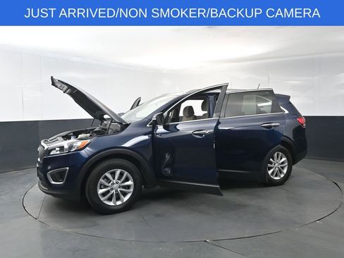 Used 2017 Kia Sorento FWD image 20