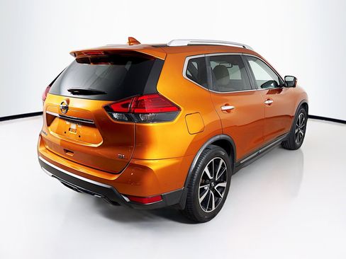 Used 2017 Nissan Rogue SL w/ SL Premium Package image 33