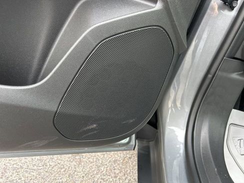 New 2026 Chevrolet Trax LT w/ Sunroof Package image 14