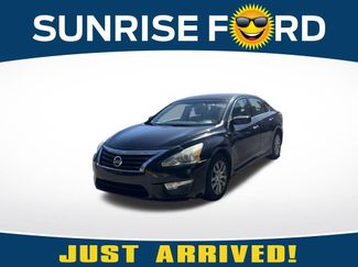 Used 2013 Nissan Altima 2.5 S FWD 360° Tour