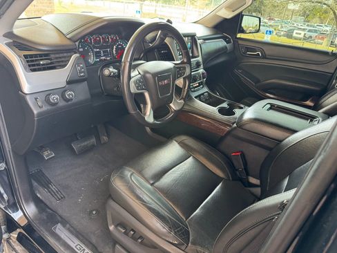 Used 2020 GMC Yukon SLT image 14