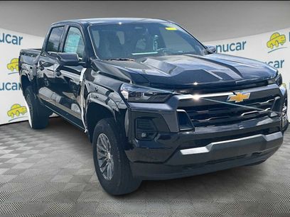 New 2025 Chevrolet Colorado LT w/ LT Convenience Package