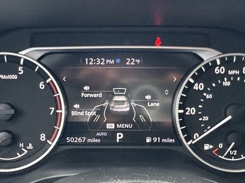 Certified 2023 Nissan Rogue SV image 40