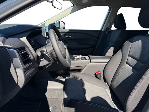 New 2026 Nissan Rogue SV image 9