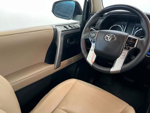 Certified 2022 Toyota 4Runner Limited AWD/4WD image 12