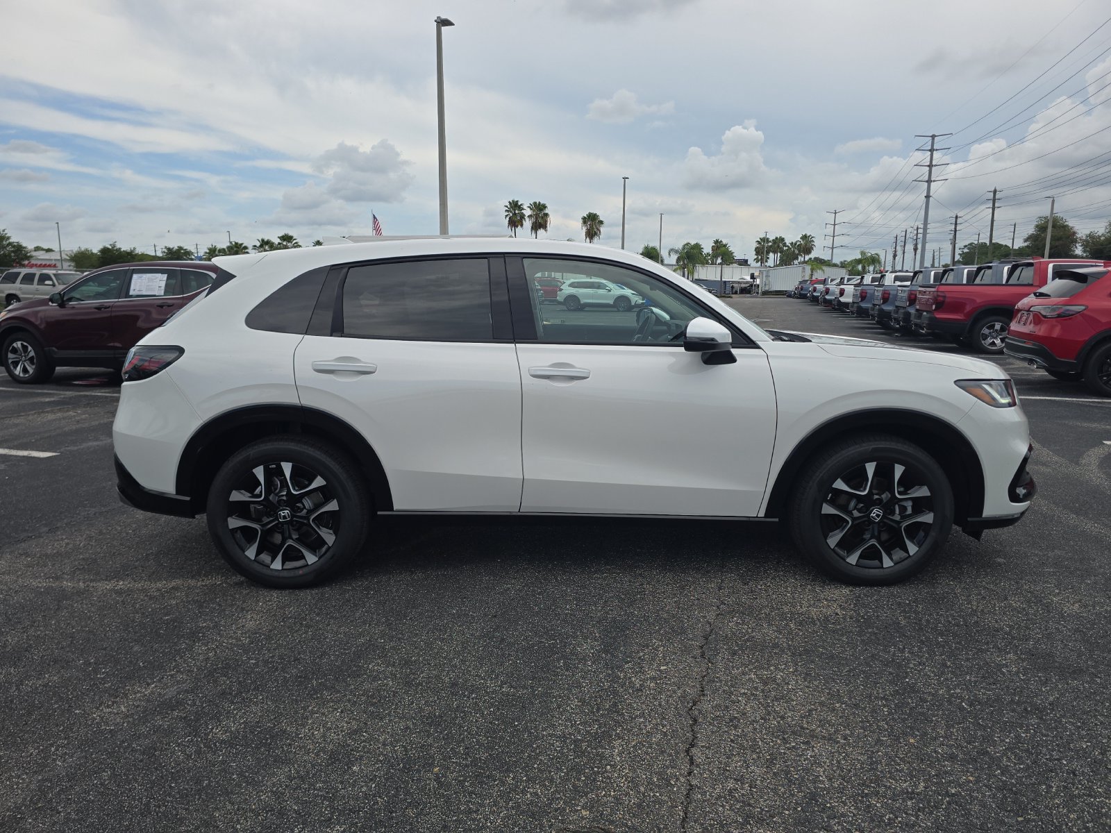 New 2027 Honda HR-V EX-L image 3