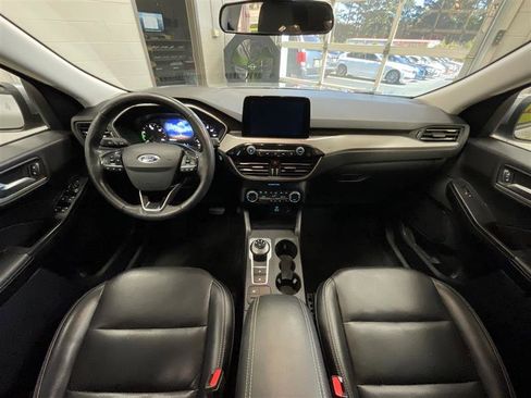 Used 2021 Ford Escape SEL image 18