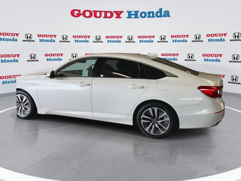 Used 2020 Honda Accord Hybrid image 6