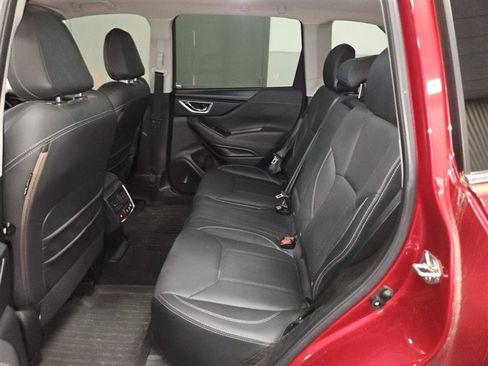 Used 2021 Subaru Forester Touring AWD/4WD image 9
