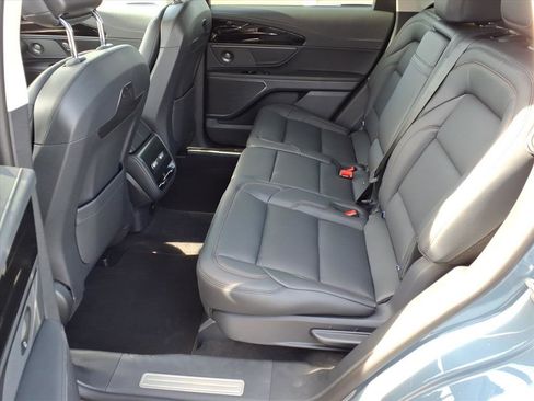 Used 2026 Lincoln Nautilus Premier w/ Equipment Group 102A image 6